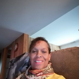 Meet your Posher, Sylvia